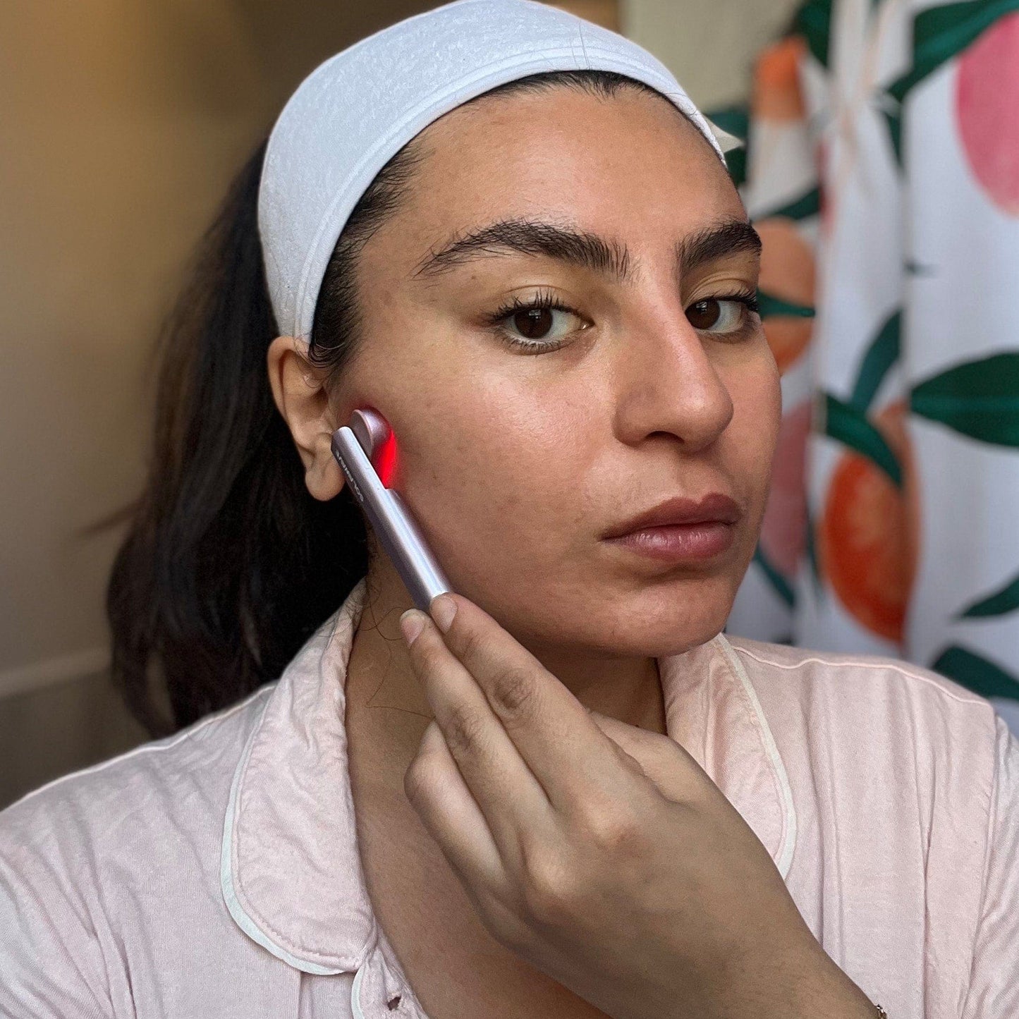 AuraWand - 4 in 1 Skincare Wand